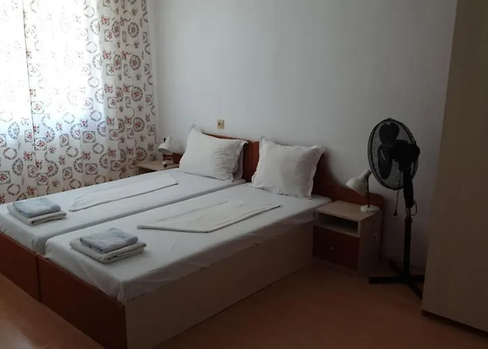 майстор костадин - 1878 3* Obzor